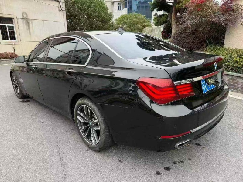 嘉兴14年宝马7系7