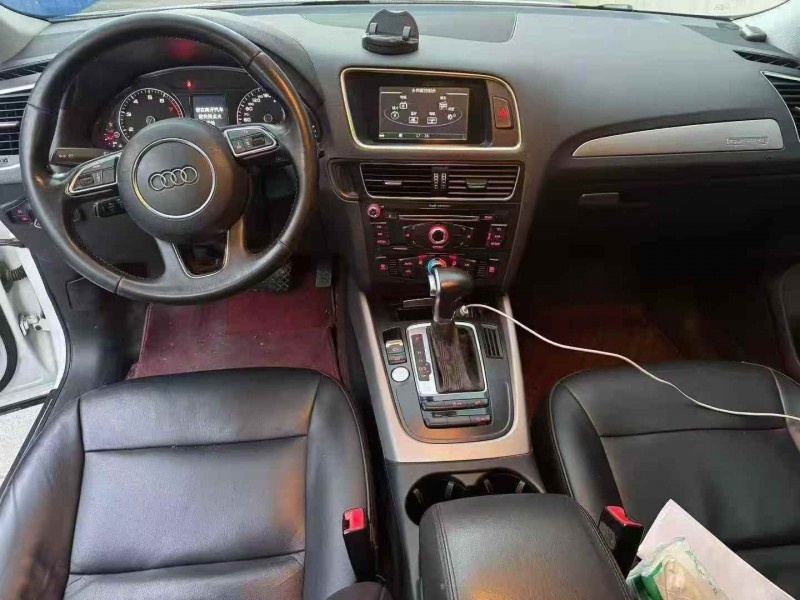 嘉兴16年奥迪Q54