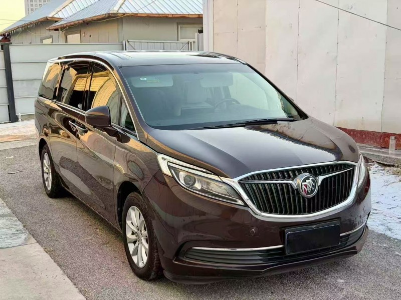 滨州17年别克GL82