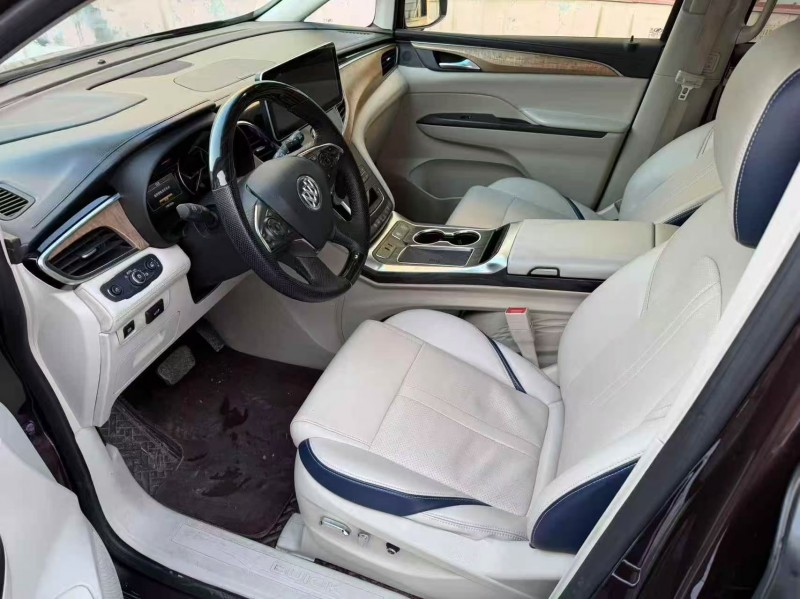 滨州17年别克GL84