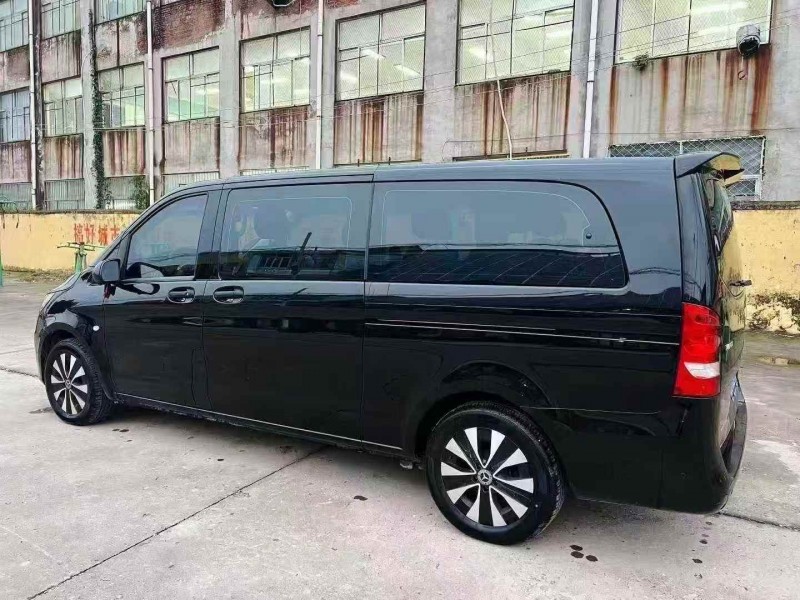 枣庄23年奔驰威霆7