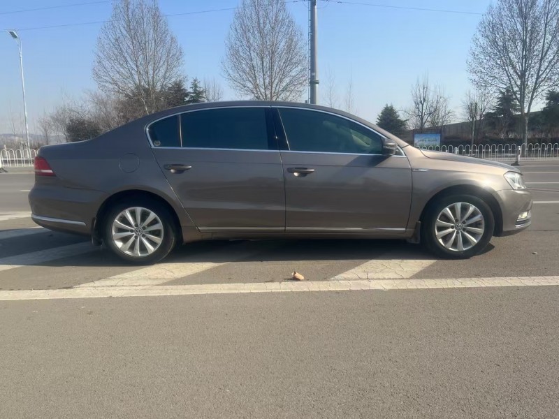 枣庄14年大众迈腾7