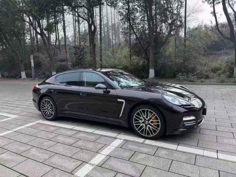 蘇州13年保時捷帕拉梅拉2