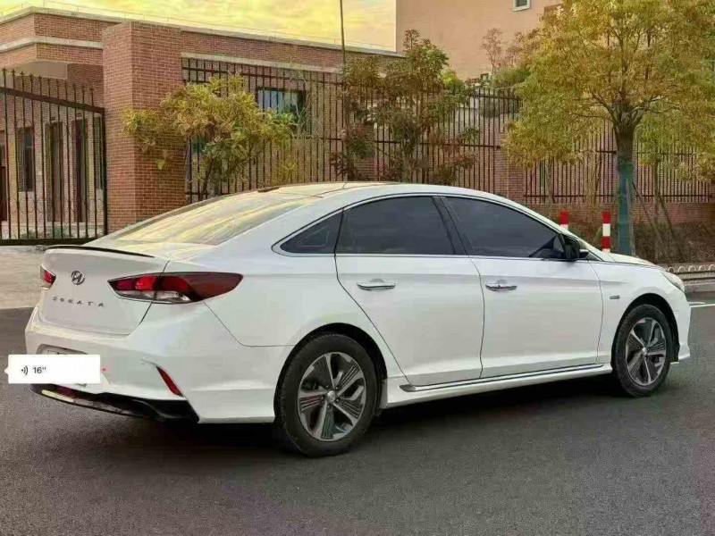 三明20年现代索纳塔8