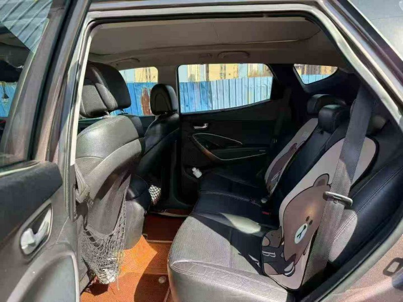 龙岩14年现代新胜达5