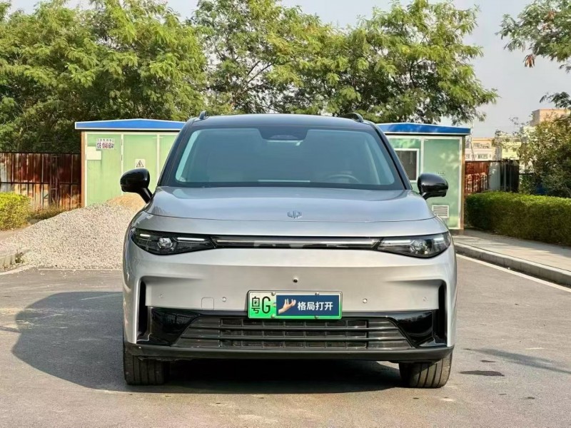 东莞24年零跑汽车C161