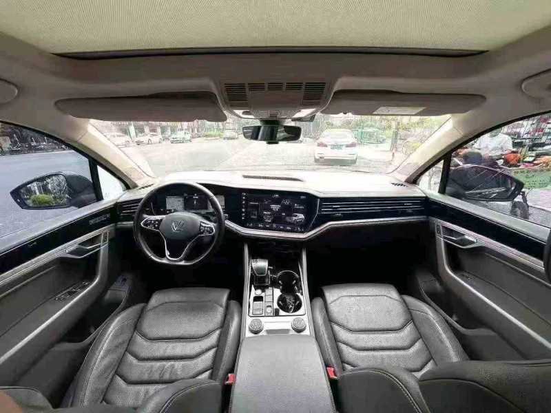 三明21年大众途锐5