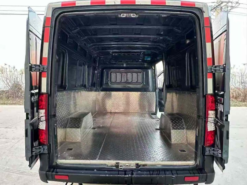 徐州23年东风御风4