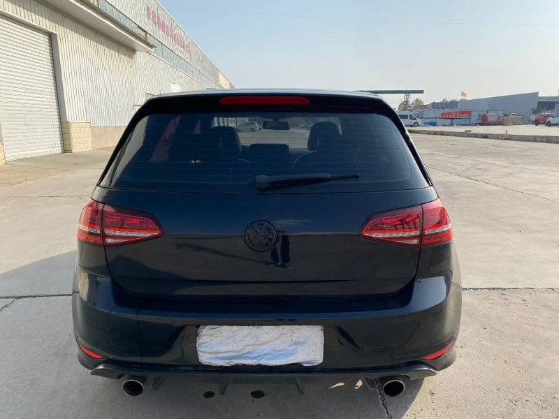 兰州17年大众高尔夫8