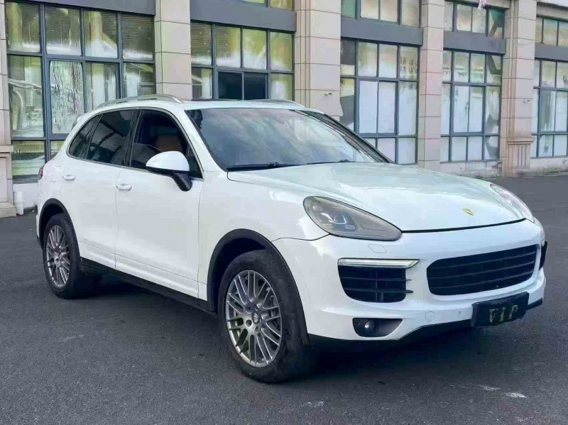 泉州14年保时捷卡宴3