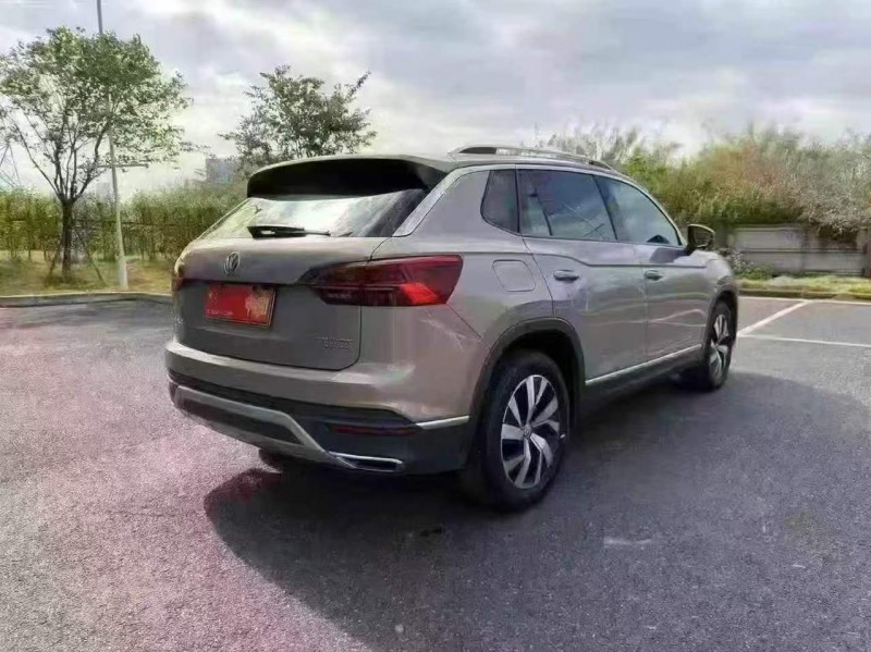 广州20年大众探岳7