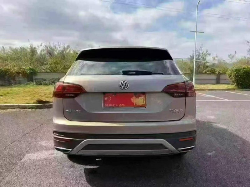 广州20年大众探岳8