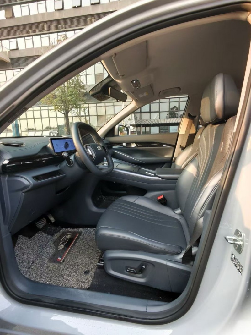 东莞24年吉利银河4