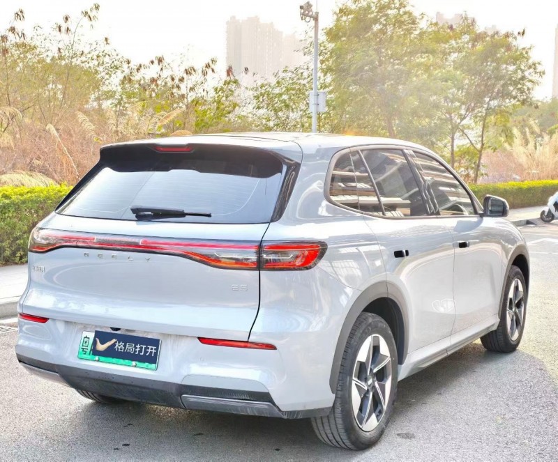 东莞24年吉利银河8