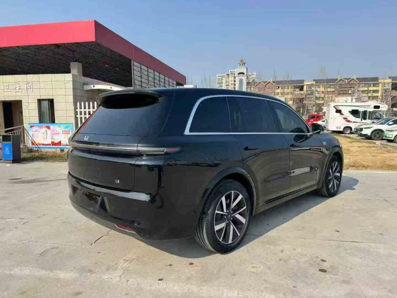 苏州23年理想L88