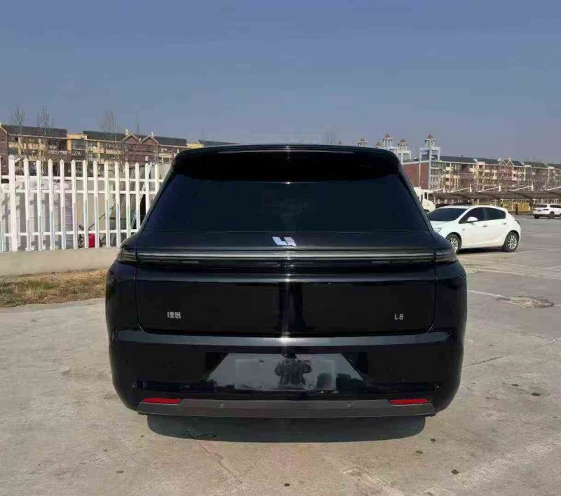 苏州23年理想L89