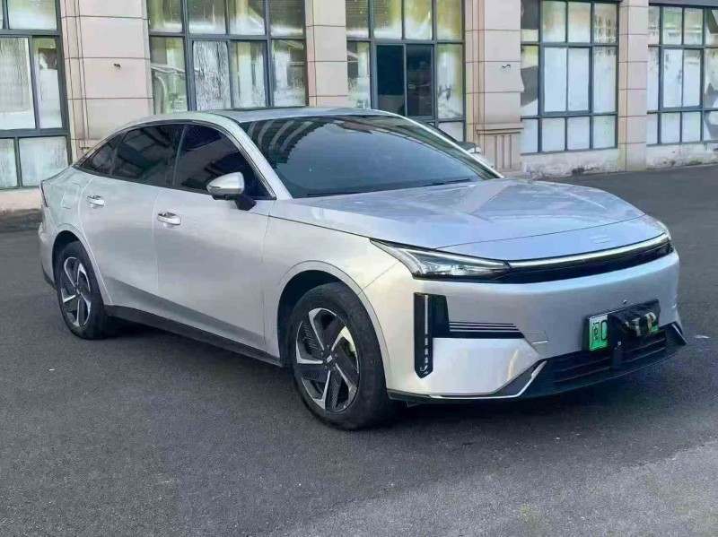 莆田25年吉利银河2