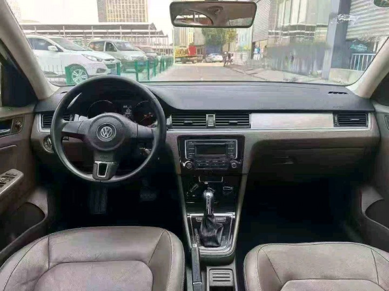 武汉14年大众宝来6