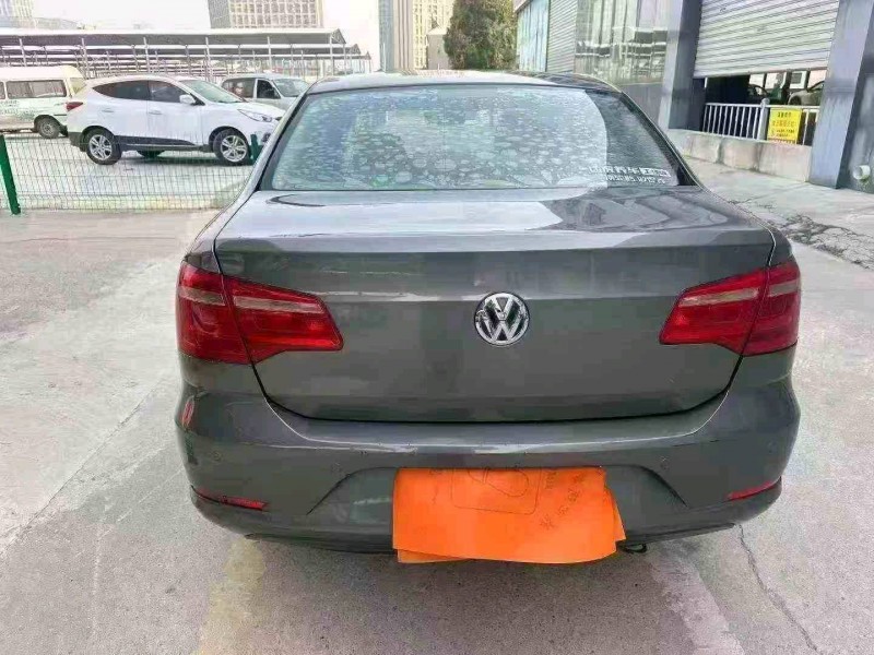 武汉14年大众宝来7