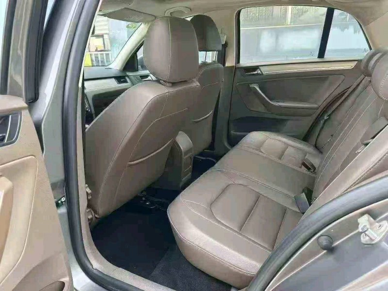 武汉14年大众宝来9