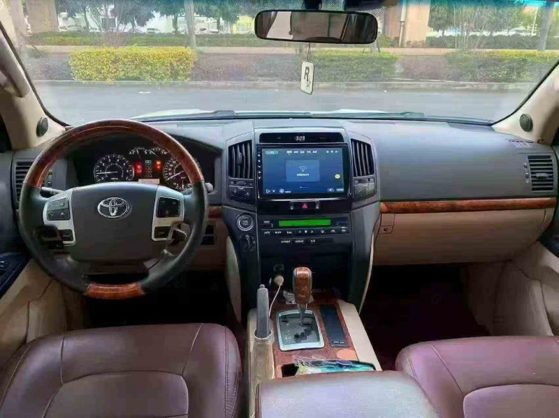 泉州16年丰田兰德酷路泽5