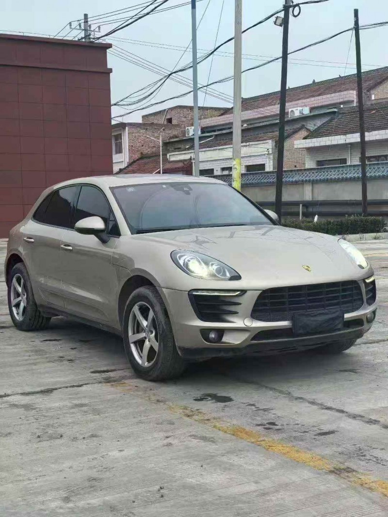 常德16年保时捷Macan2