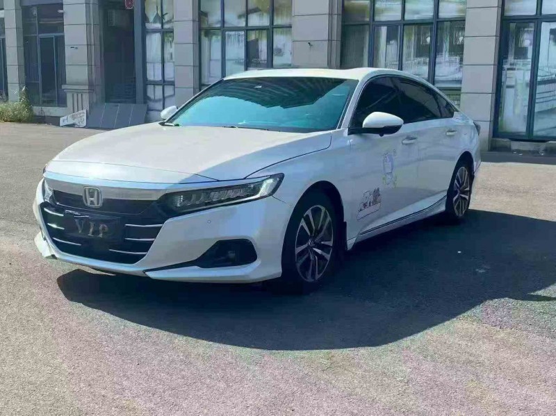 泉州22年本田雅阁3