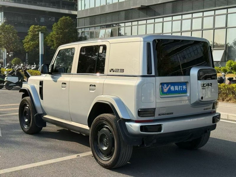 东莞25年奇瑞ICAR8