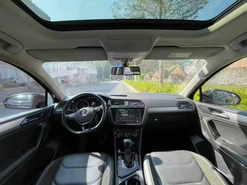 深圳20年大众途观6