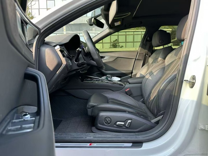 东莞24年奥迪A4L5