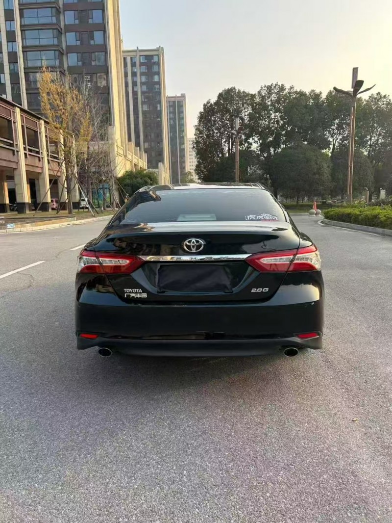 安阳18年丰田凯美瑞8