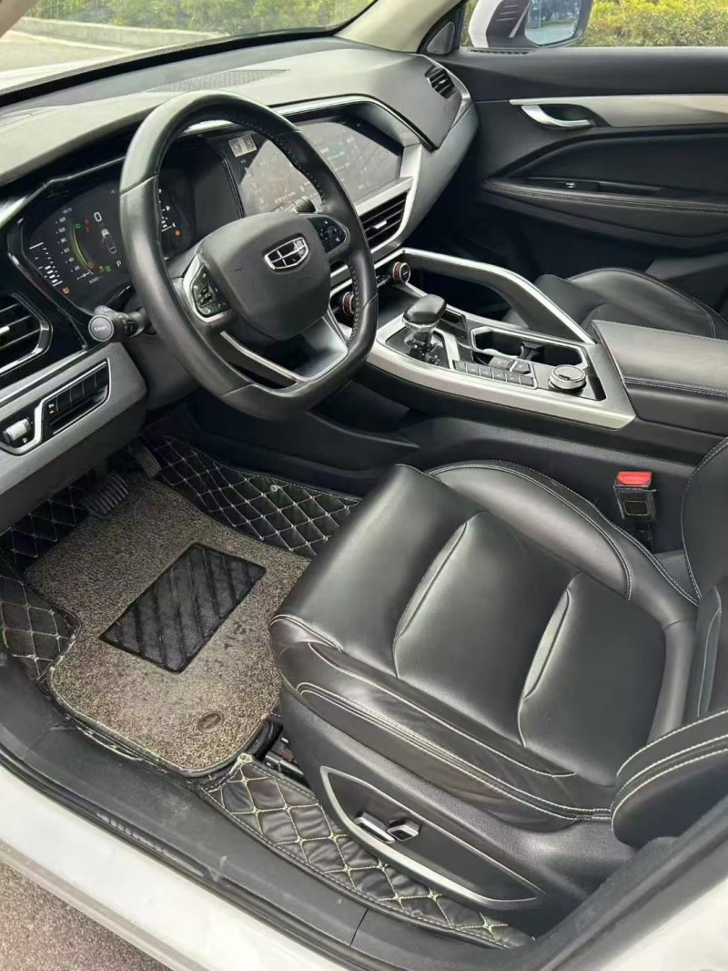 安阳21年吉利星越2