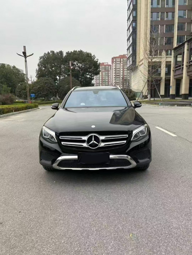 安阳17年奔驰GLC1