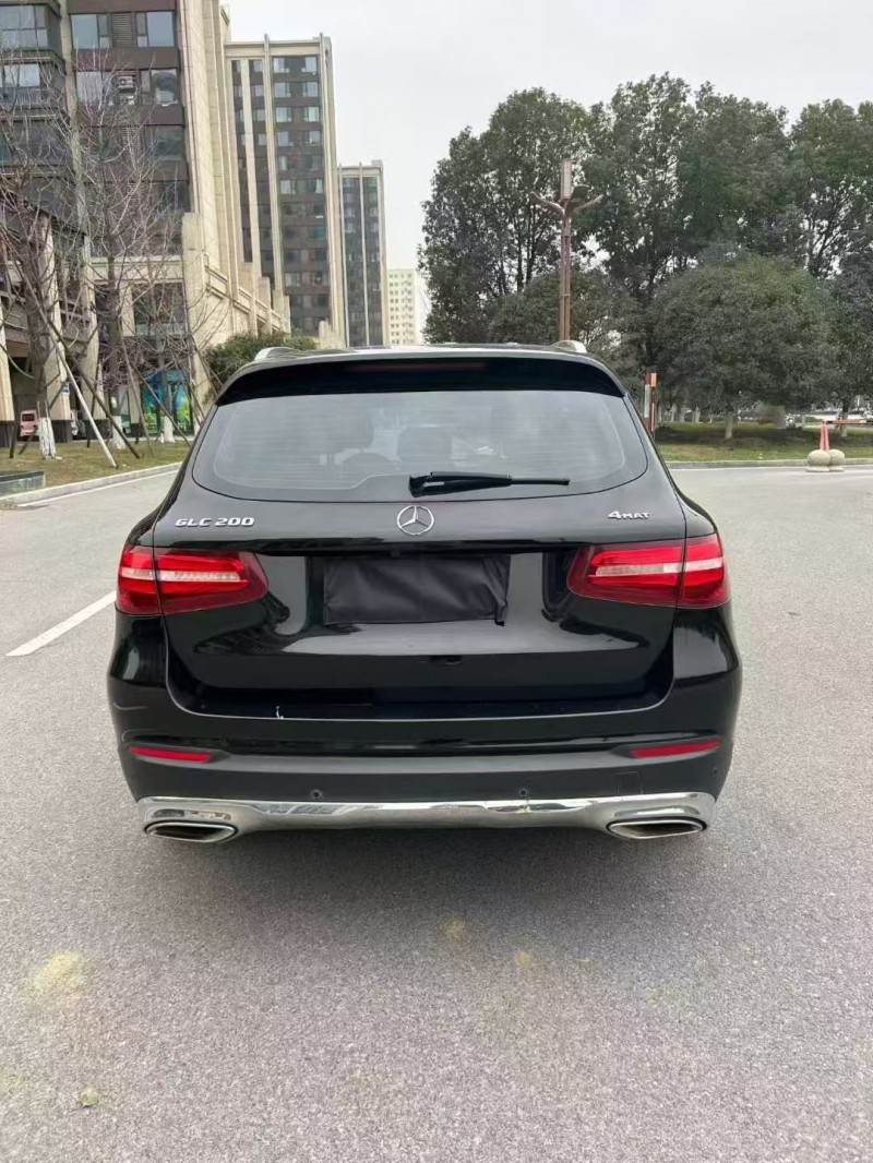 安阳17年奔驰GLC8