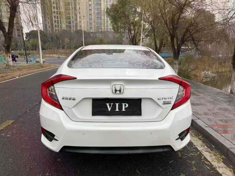 新余17年本田思域9