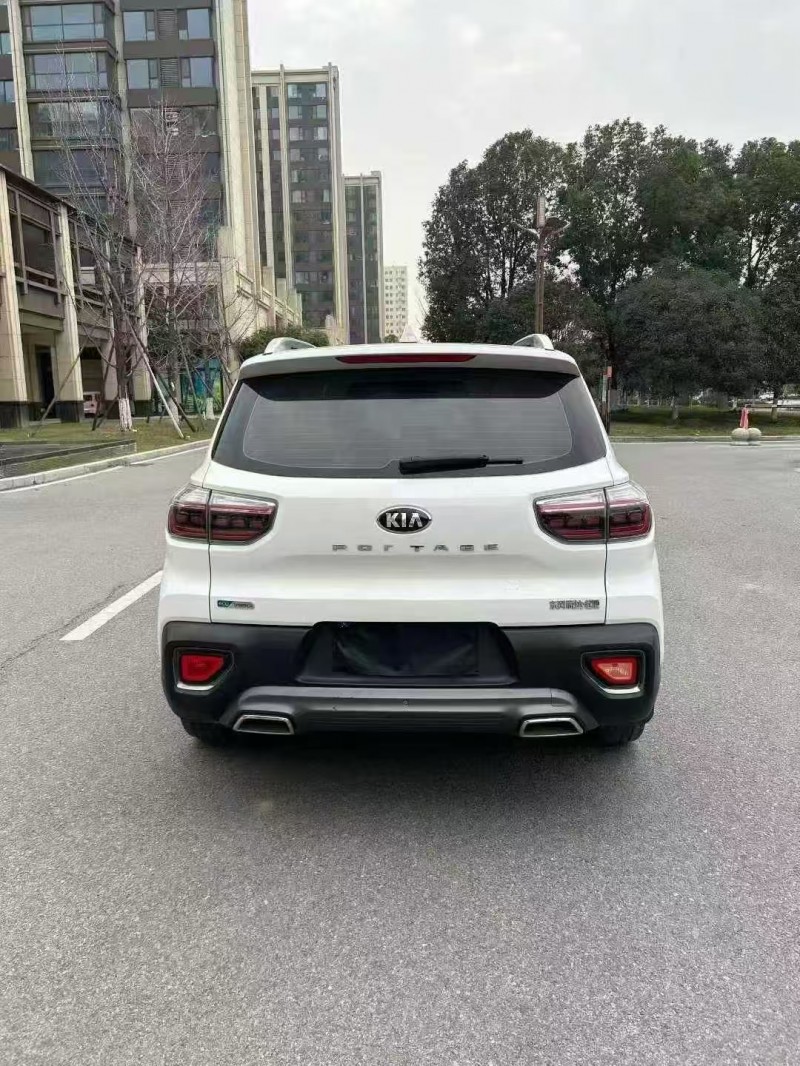 安阳20年起亚智跑9