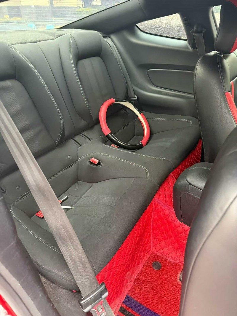 安阳18年福特野马5