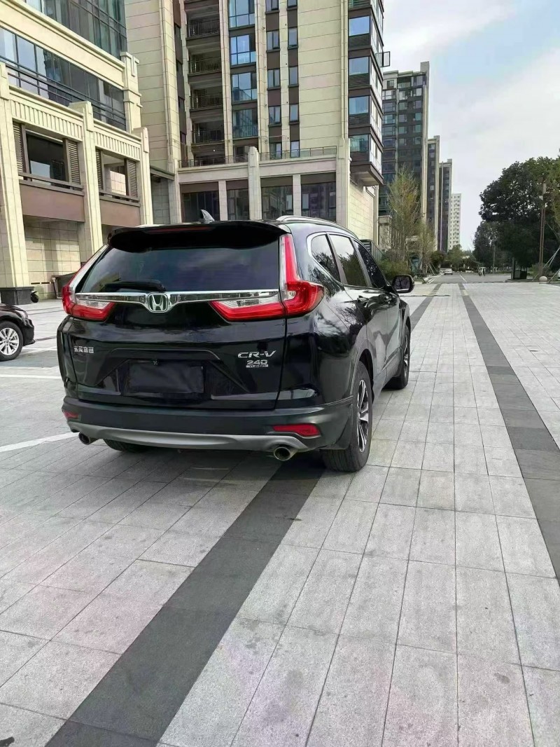 安阳19年本田CRV8