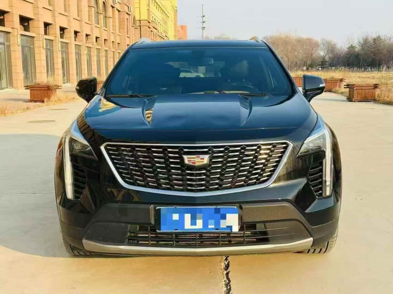 淄博20年凯迪拉克XT41