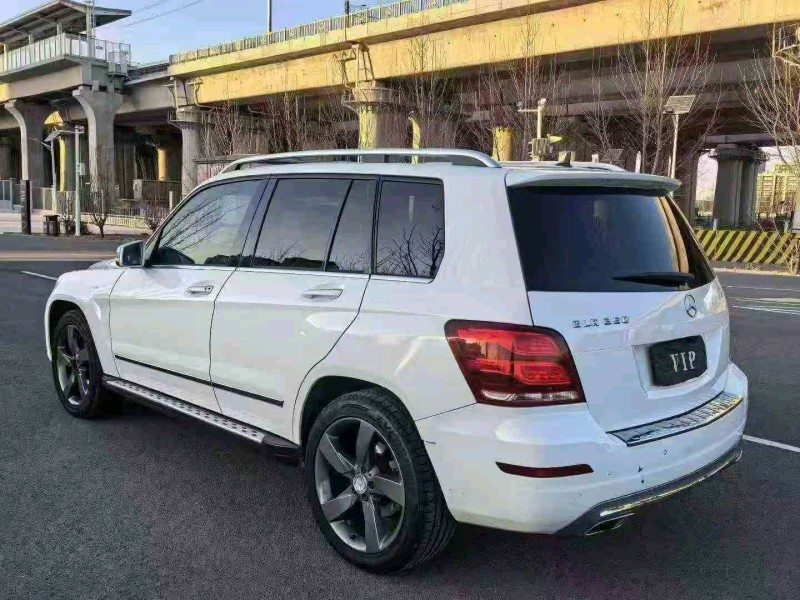 邯郸14年奔驰GLK8