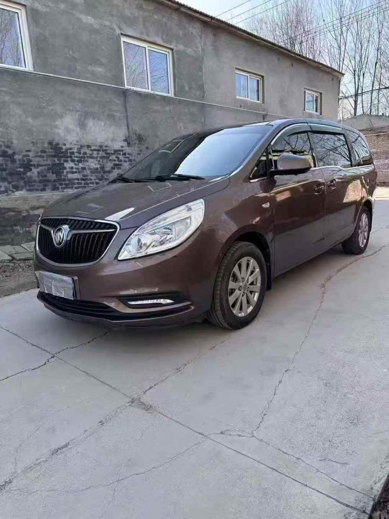 东营19年别克GL83