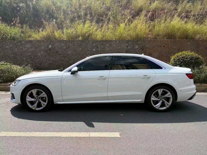 常德21年奥迪A4L2