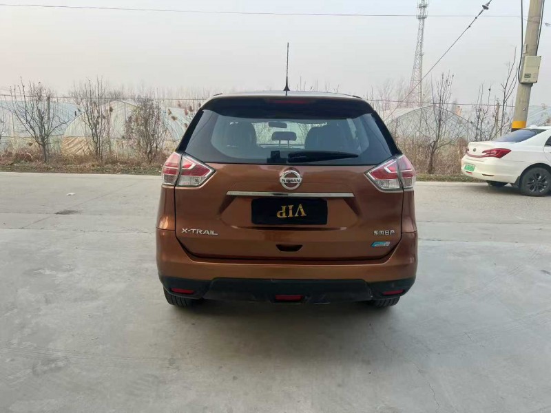 徐州15年日产奇骏9