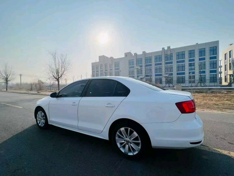 潍坊19年大众速腾4