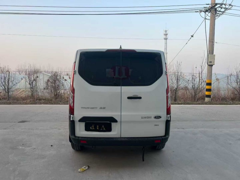 徐州23年福特全顺9