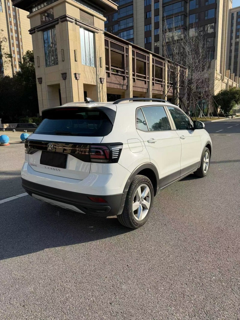 安阳23年大众途铠6