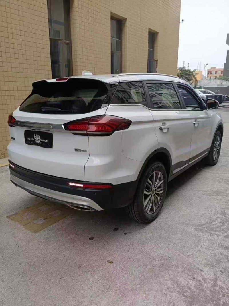 东莞21年吉利博越7