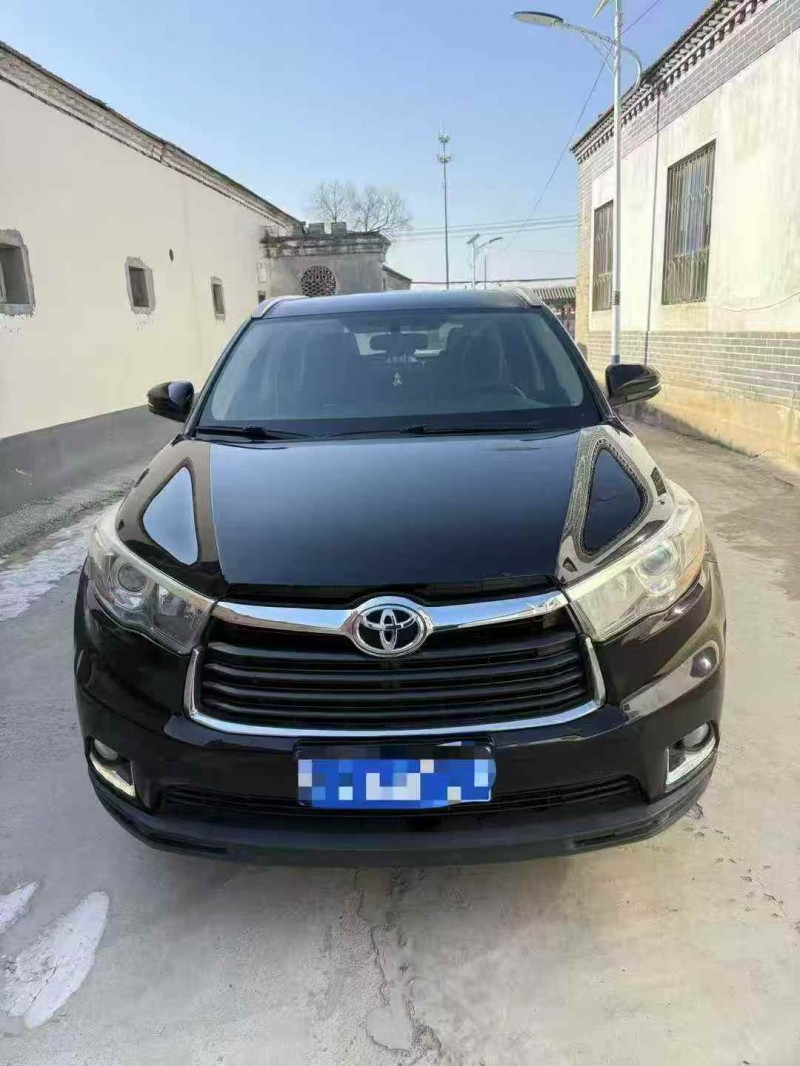 赤峰17年丰田汉兰达1