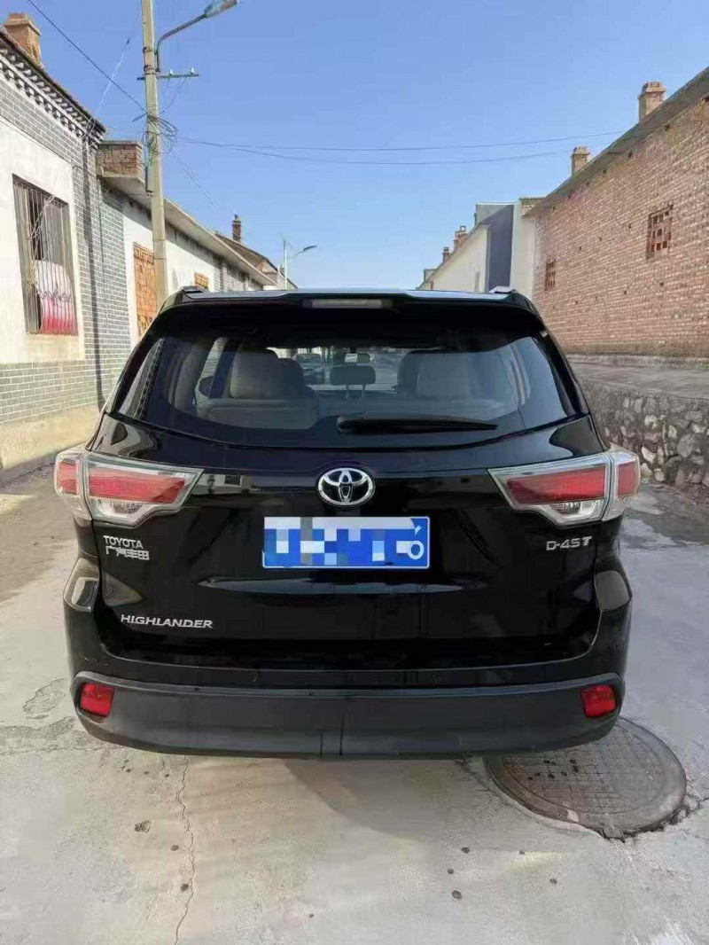 赤峰17年丰田汉兰达9