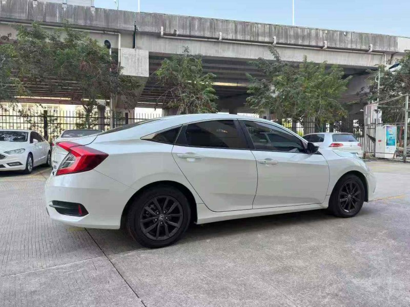 东莞20年本田思域7